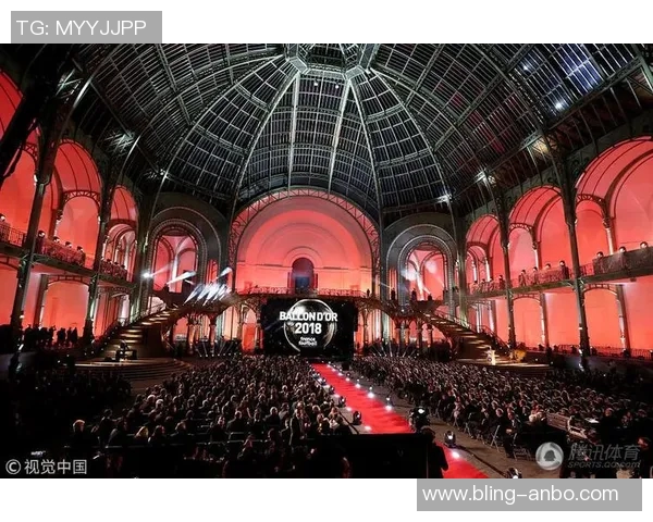 环球奖颁奖典礼盛况空前众星云集金色奖杯闪耀全场